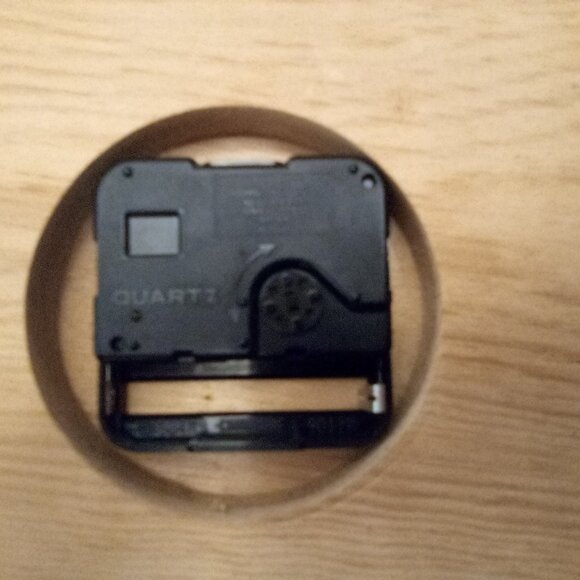 Minnesota Vikings wall clock 80s 90s wood - Picture 4 of 5